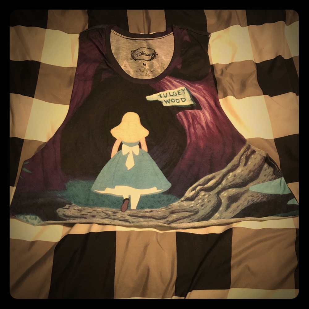 Alice in Wonderland cropped shirt